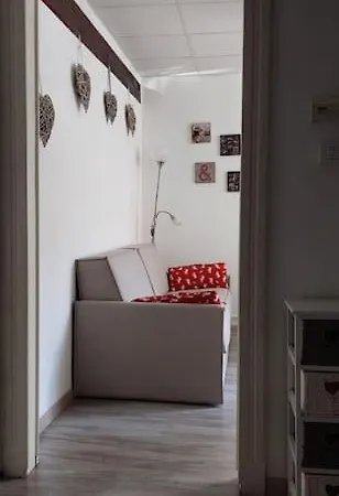 Accogliente Bilocale In Zona - Uso Turistico - Vda - - 0318 *