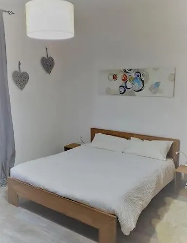 Accogliente Bilocale In Zona - Uso Turistico - Vda - - 0318 Appartement *